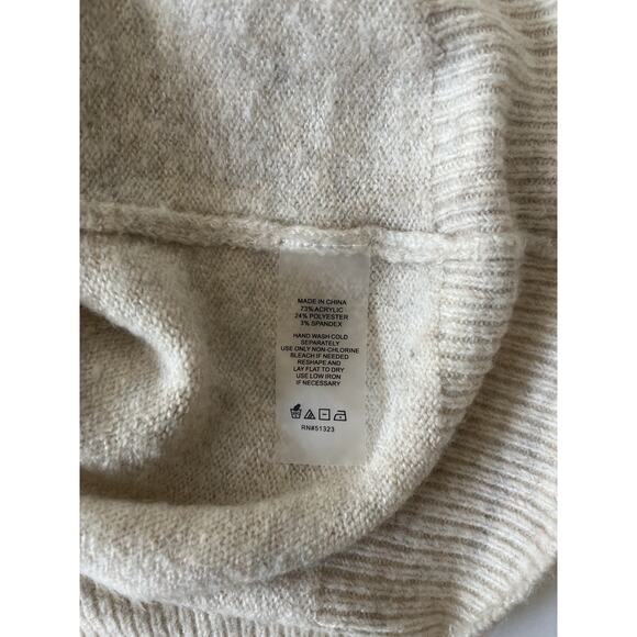 Vince Camuto Oversized Sweater Women M Cream Center Seam Drop Shoulder Cozy - Picture 8 of 9